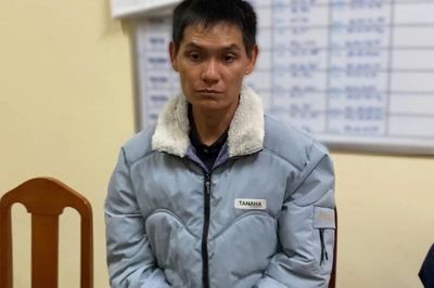 Bắt kẻ giả vờ mua vé số rồi giật gần 13 triệu đồng của người bán