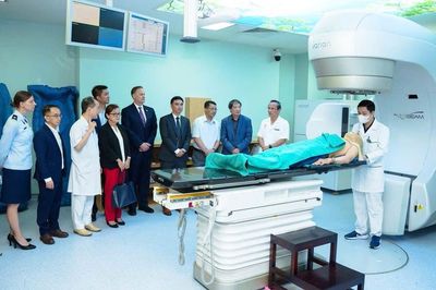 Khánh thành Trung Trung tâm Đào tạo xạ trị - xạ phẫu đầu tiên tại Việt Nam
