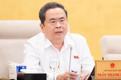 Chủ tịch Quốc hội: Trợ cấp người có công nên gắn với mức sống hoặc lương tối thiểu vùng