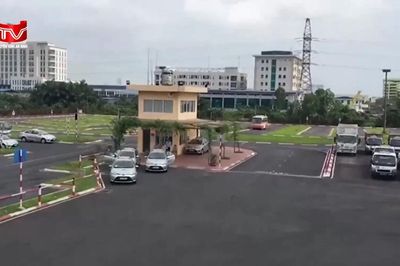 Học viên thi lái xe phải vượt qua 12 bài sát hạch trên đường thực tế