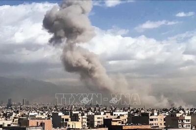 Nhiều người chết và bị thương trong đợt oanh tạc dữ dội của Mỹ vào Iran