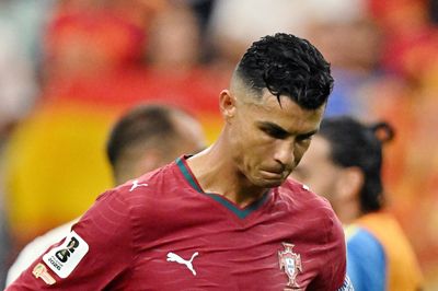 FIFA lỗ nặng khi Ronaldo về nước