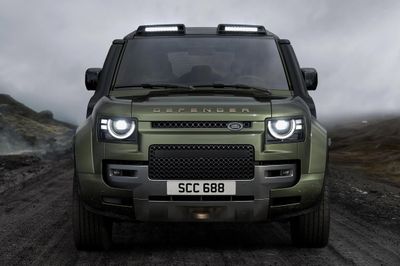 Defender OCTA 2027 gây thất vọng khi bị 'cắt' công suất gần 100 mã lực