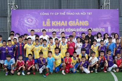 Bầu Hiển mở sân chơi bóng đá cộng đồng cho trẻ em Thủ đô