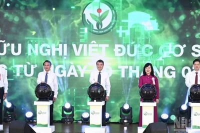 [Ảnh] Thủ tướng Lê Minh Hưng dự Lễ khai trương hoạt động Bệnh viện Hữu nghị Việt Đức cơ sở Ninh Bình