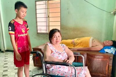 Biến cố liên tiếp ập xuống vợ chồng nghèo