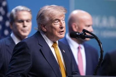Xung đột Mỹ-Iran: Tổng thống Trump tiết lộ hành động của Tehran giữa lúc hứng chịu loạt không kích, Israel theo dõi sát