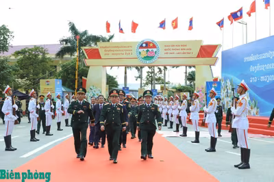 Bắt đầu các hoạt động Giao lưu hữu nghị Quốc phòng biên giới Việt Nam - Lào lần thứ 3 tại Lào
