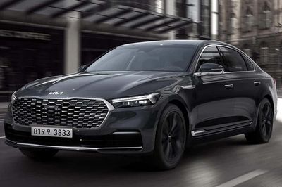 Kia 'khai tử' mẫu sedan đầu bảng từng bán ở Việt Nam