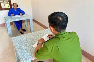 Phá đường dây cá độ bóng đá giao dịch gần 200 tỷ đồng