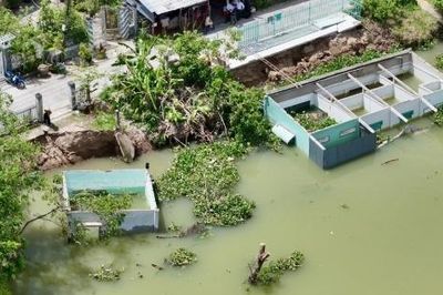 Sụt lún, sạt lở ở ĐBSCL: Phòng chống hiệu quả thay cho 'vá víu' bờ sông