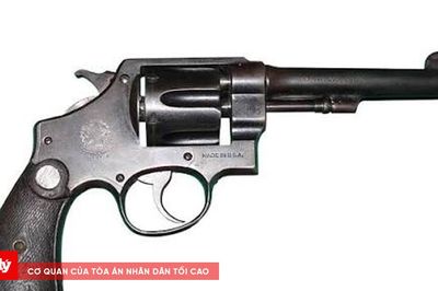 Cảnh báo tình trạng mua bán, tàng trữ trái phép vũ khí quân dụng