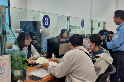 Bộ Nội vụ thông tin về tiền lương của cán bộ, công chức sau sắp xếp