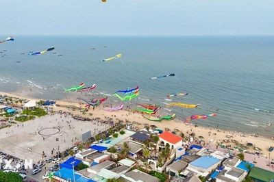 Biển Phước Hải - vẻ đẹp bình yên của làng chài bên bờ biển