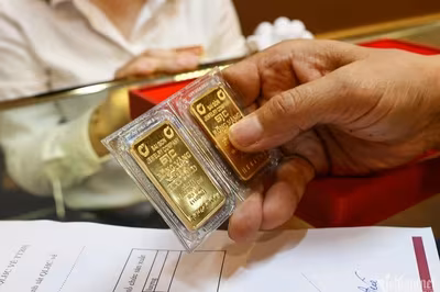 Giá vàng trong nước đi ngang, SJC giao dịch ở ngưỡng 148,5 triệu đồng