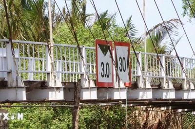 Sớm khắc phục cầu treo Vàm Lẽo nơi giáp ranh Cà Mau và Cần Thơ