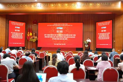 Tổng công trình sư phát triển công nghệ chiến lược được đề xuất lương 300 triệu đồng/tháng