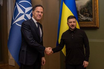 NATO nhất trí tài trợ cho Ukraine 70 tỷ Euro, Nga phản ứng gắt