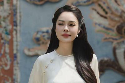 Dương Cẩm Lynh khoe vẻ đẹp mặn mà ở tuổi U45