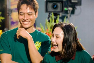Tài sản 540 tỷ của đàn em kém tuổi vừa nên duyên cùng Hồng Đào