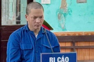 3 năm 6 tháng tù cho kẻ bẻ gãy bảo vật quốc gia Ngai vua triều Nguyễn