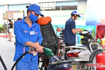 Giá xăng tiếp tục giảm, dầu diesel tăng từ 15h ngày 9/7