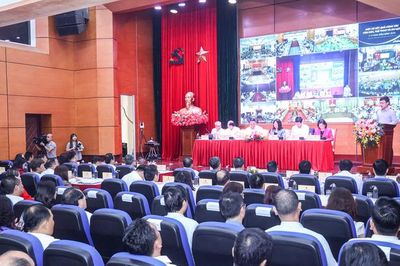 Du lịch tiếp tục là điểm sáng đóng góp vào phát triển kinh tế, xã hội
