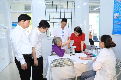 Bộ Công Thương đẩy mạnh tuyên truyền khám sức khỏe định kỳ miễn phí cho người dân