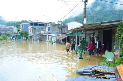 Chủ động ứng phó với mưa lớn, lũ quét, mưa đá, sạt lở trên địa bàn tỉnh