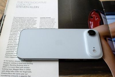 iPhone Air 2: Đột phá với chip A20 tiến trình 2nm và công nghệ màn hình OLED CoE