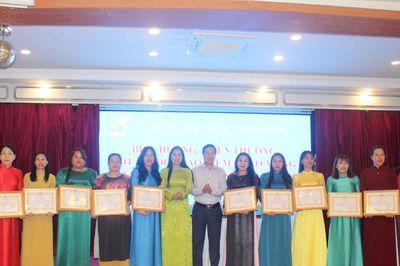 Hội nghị Ban Chấp hành Hội Liên hiệp Phụ nữ tỉnh lần thứ 3, khóa I