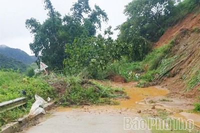 Phú Thọ chủ động ứng phó mưa lớn, lũ, ngập lụt, sạt lở đất
