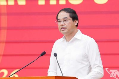 Ban Chấp hành Đảng bộ tỉnh xem xét nhiều đề án, chương trình trọng điểm