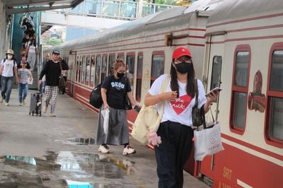 Gần 3,9 triệu lượt khách đi tàu trong 6 tháng đầu năm