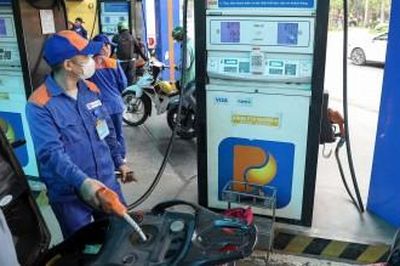 Ngành Thuế triển khai chính sách giảm thuế đối với xăng dầu