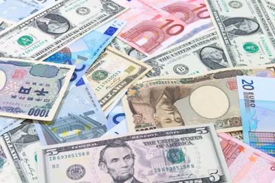 Sáng 9/7: NHNN niêm yết tỷ giá trung tâm ở mức 25.211 đồng