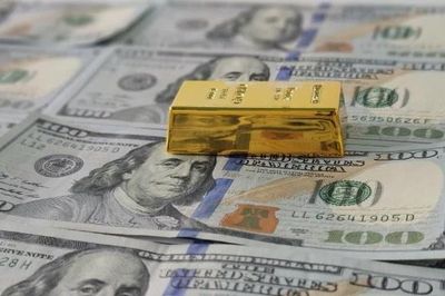 Các ngân hàng trung ương bớt mặn mà với USD, chuyển sang vàng