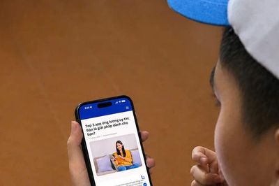 '0% lãi suất' và góc khuất ứng lương qua app