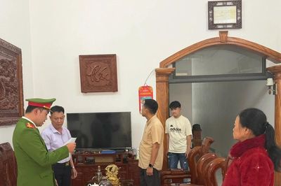 Khởi tố 42 đối tượng mua bán dữ liệu và đánh bạc