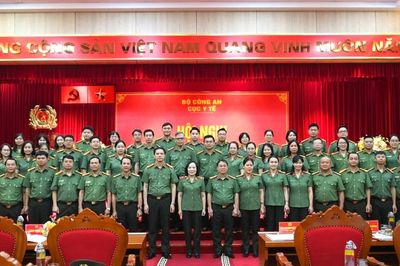 Đảm bảo hiệu quả công tác y tế và bảo vệ môi trường trong CAND