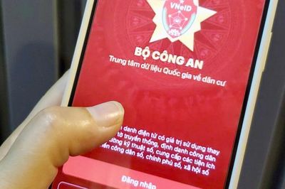 Chính thức: Cấm yêu cầu xuất trình thẻ căn cước khi đã tích hợp trên VNeID