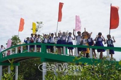 Khánh thành và khởi công 6 cầu nông thôn tại Tân Ân