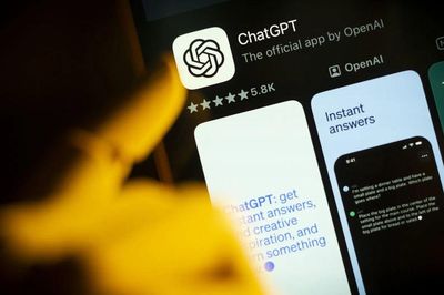 Cảnh báo: Những thông tin tuyệt đối không nên chia sẻ với ChatGPT, bỏ qua điều thứ 3 khiến bạn ôm hận