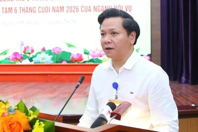 Bộ Nội vụ: Không sắp xếp đồng loạt 705 xã, phường chưa đạt chuẩn