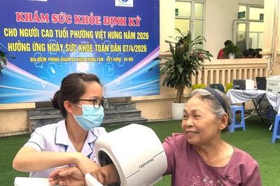 Phường Việt Hưng nâng chất lượng chăm sóc sức khỏe nhân dân từ y tế cơ sở