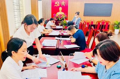 Tuyển sinh lớp 6 ở phường Hoàng Mai: Hồ sơ đạt và vượt chỉ tiêu