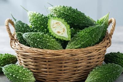 Cách đơn giản giúp giảm vị đắng khi ăn khổ qua