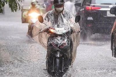 Mưa lớn kéo dài, miền Bắc xuất hiện hàng trăm điểm có nguy cơ sạt lở