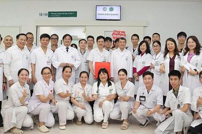 Thủ tướng Lê Minh Hưng thăm Bệnh viện Bạch Mai cơ sở Ninh Bình