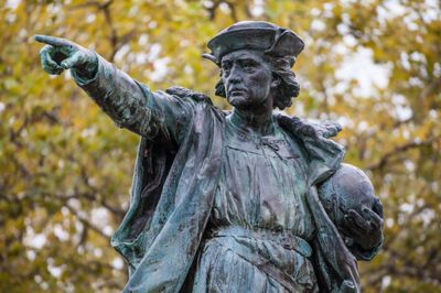 Công và tội của Columbus